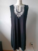 Max Studio Damen Kleid ärmellos Shirtkleid schwarz Größe 40 / L Niedersachsen - Osnabrück Vorschau