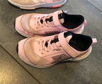 2x Adidas Nike Sneaker Mädchen Gr. 33 rosa Turnschuhe Sportschuhe Niedersachsen - Ilsede Vorschau