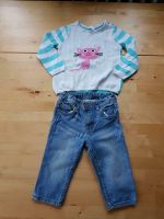 Süße Kombi aus Katzenpulli und Jeans H&M Gr. 74 Set Hessen - Wiesbaden Vorschau