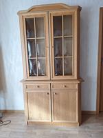 Esszimmerschrank / Vitrine zu verkaufen, jetzt schnell zuschlagen Niedersachsen - Aurich Vorschau