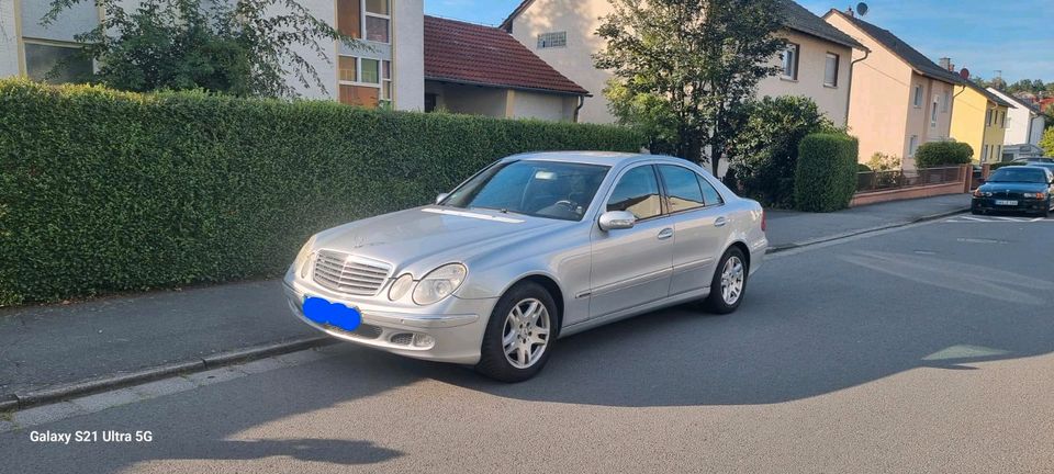 Mercedes E 240 Automatik in Wiesbaden