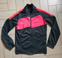 Nike Academy Pro Trainingsjacke grau/rot Gr. M bzw 146/152 Nordrhein-Westfalen - Langenfeld Vorschau