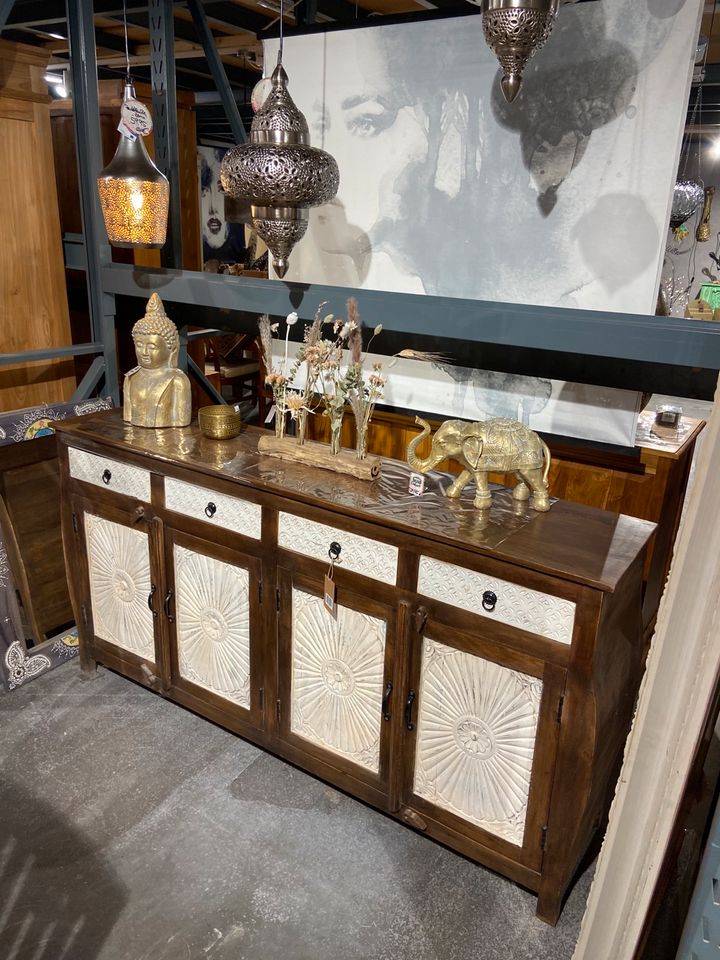 REDUZIERT Indische Shabby Chic Sideboard Kommode in Saarbrücken