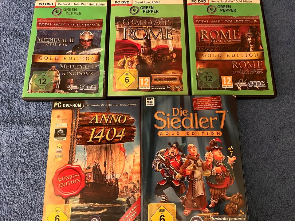 Blue ray ,dvd ,pc spiele Sammlung in Herten