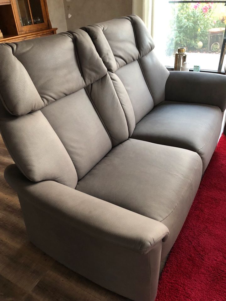 Teilweise elektrisch Couch / Sofa / Polstergarnitur in Duderstadt