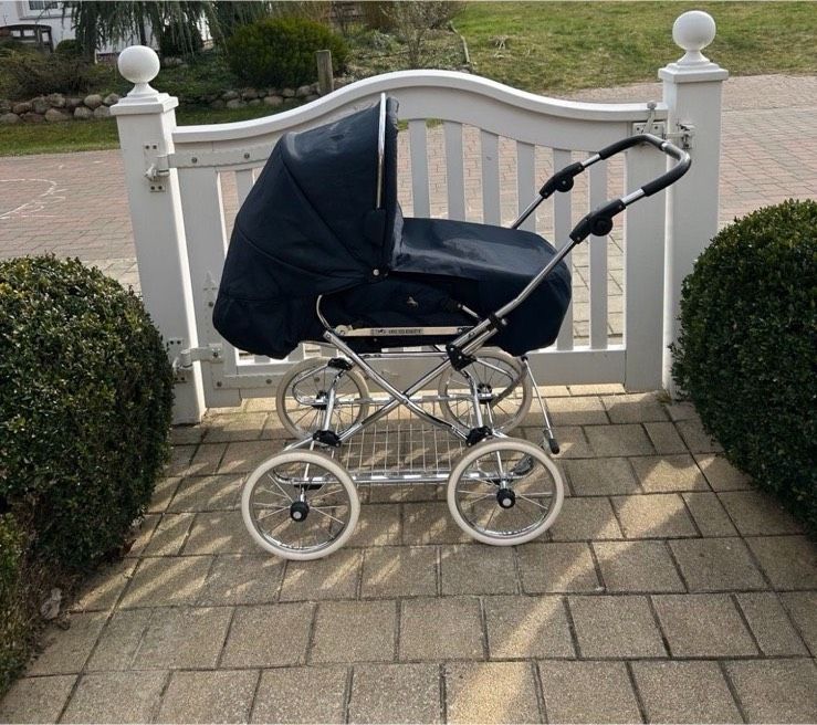 Hesba Kinderwagen Condor Coupé Techno Marine VERSAND in Deutsch Evern