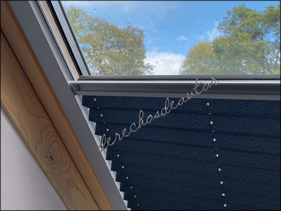 2 x Plissee (Sichtschutz) für VELUX Dach-Schwingfenster (GGL ...) in Berlin