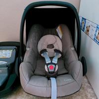 Maxi Cosi Pebble mit FamilyFix und weiteres Zubehör Rheinland-Pfalz - Bruchmühlbach-Miesau Vorschau