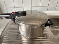 Schnellkochtopf SICOMATIC - schnelles Kochen/Garen Nordrhein-Westfalen - Bedburg-Hau Vorschau