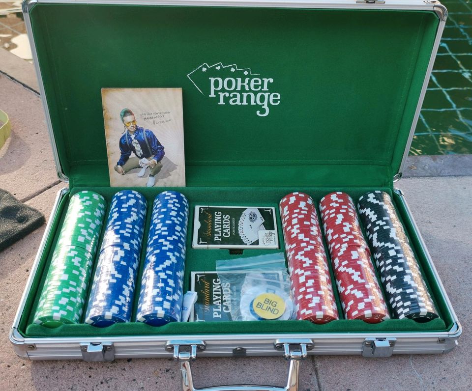 Poker Koffer - Poker Range Standard 300 in Baden-Württemberg - Engelsbrand  | Gesellschaftsspiele günstig kaufen, gebraucht oder neu | eBay  Kleinanzeigen ist jetzt Kleinanzeigen