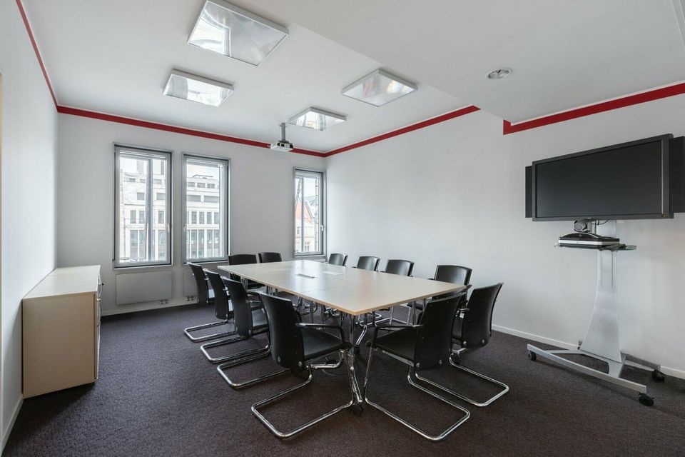 Privater Büroraum für 5 Personen in Regus Unter den Linden 21 in Berlin