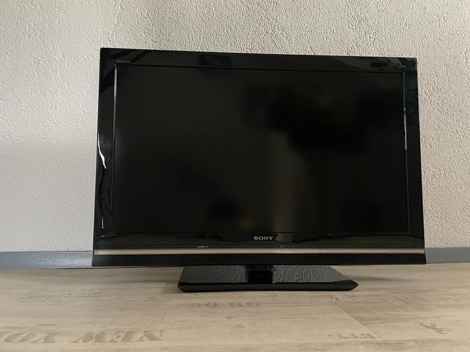 Sony Fernseher 37 Zoll in Nideggen / Düren