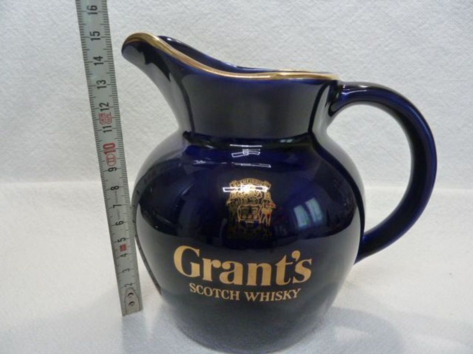 Grant's SCOTCH WHISKY Krug Blau mit Gold CLENFIDDICH England in Täferrot