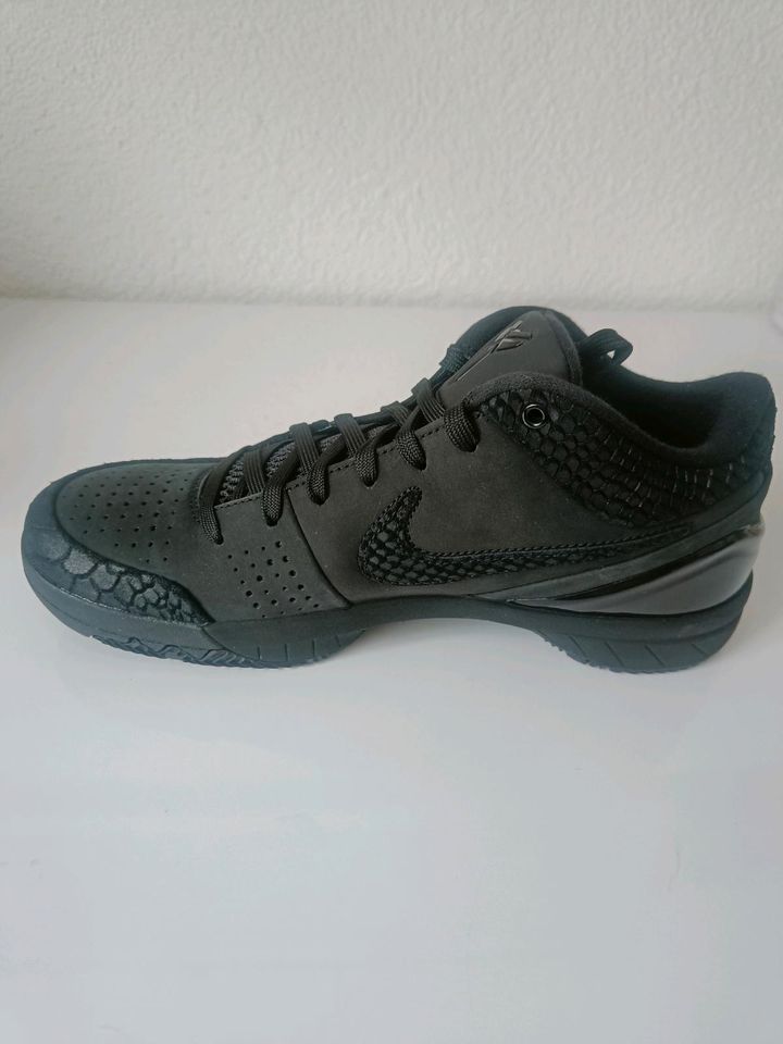 Nike Kobe 4 Protro Gift of Mamba EU42 in Dahlen