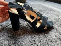 High Heel von 5th Avenue, schwarz, 39, sehr guter Zustand Hessen - Riedstadt Vorschau
