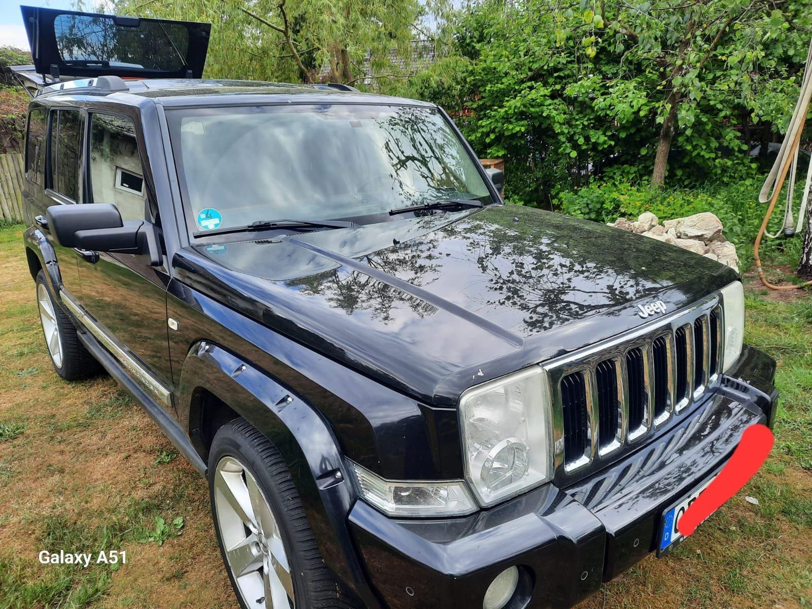 Abbildung des Autos BIG Brother- Jeep Comman…