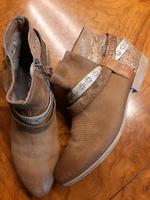 Flotte Stiefelette Gr.39 von mjus  cognac Farben,  fast neu Düsseldorf - Bilk Vorschau