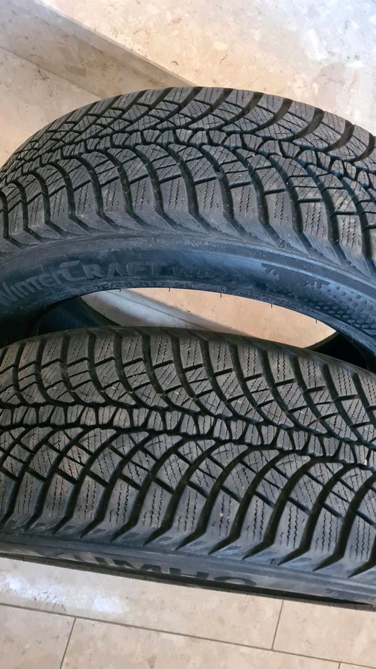 2 Winterreifen KUMHO Wintercraft 205/55 R17 in Teunz