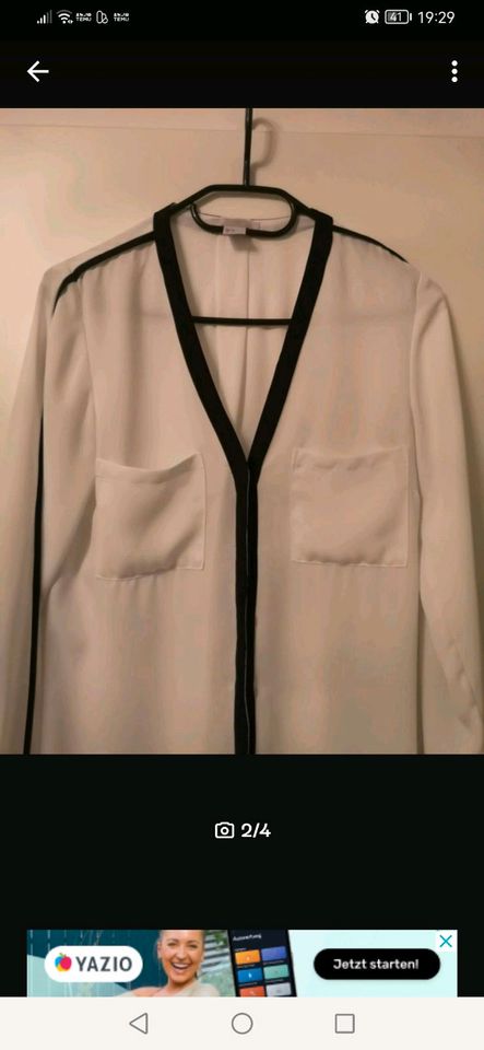 Schwarz weiße Bluse von H&M in Nazza