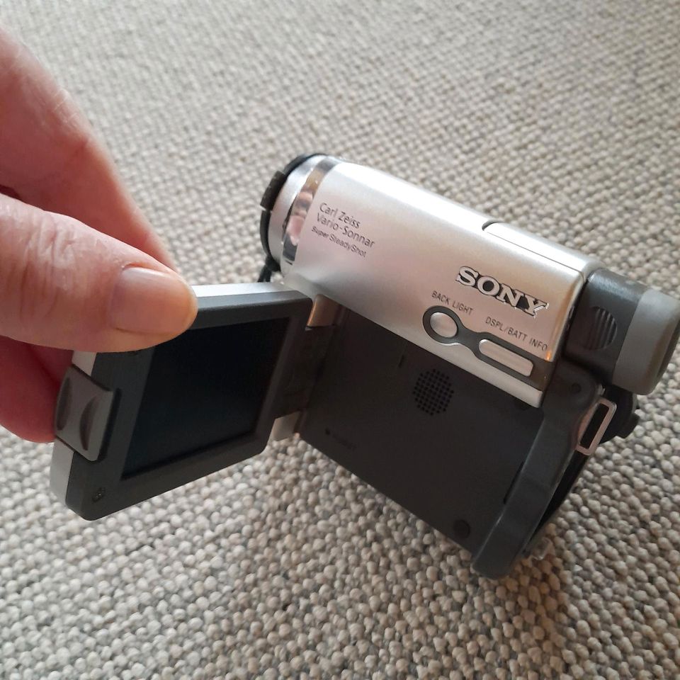 Voll funktionsfähige Handy-Cam von Sony. in Heinsberg