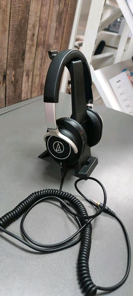 Audio Technica ATH-M70x Studio Kopfhörer geschlossen Monitor DJ in Soest