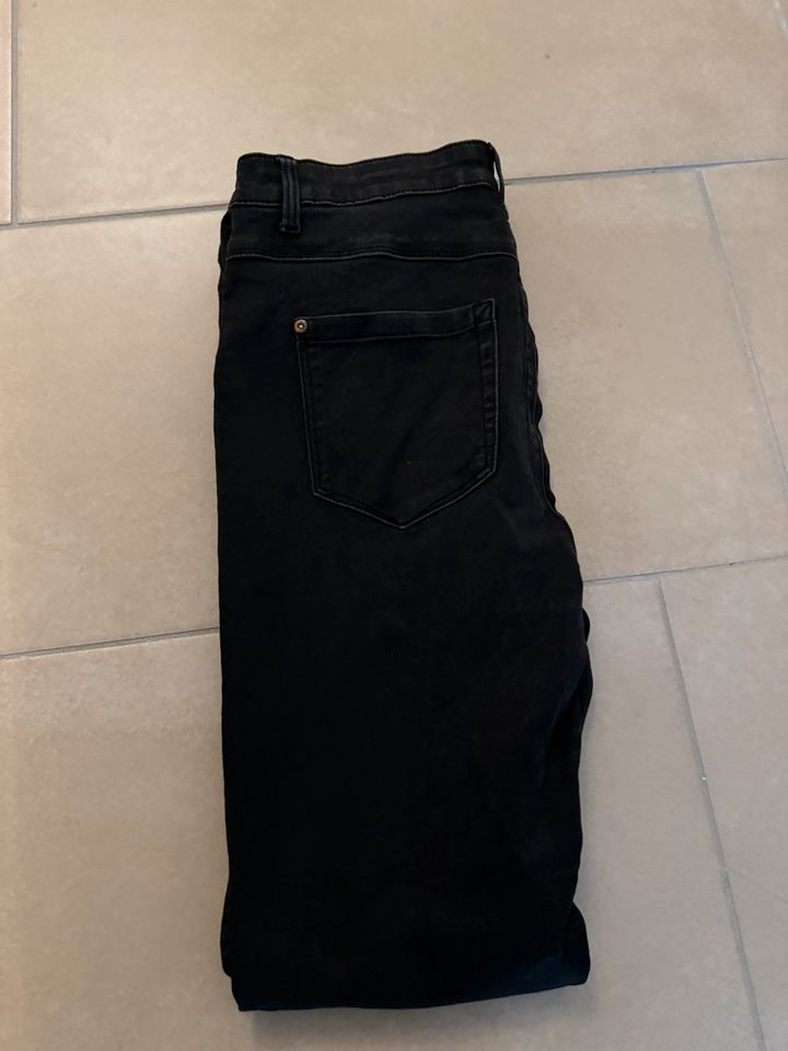 Only Jeans in Südlohn