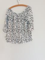 weiße Bluse mit Federprint von Street One in der Gr. 40 Nordrhein-Westfalen - Overath Vorschau