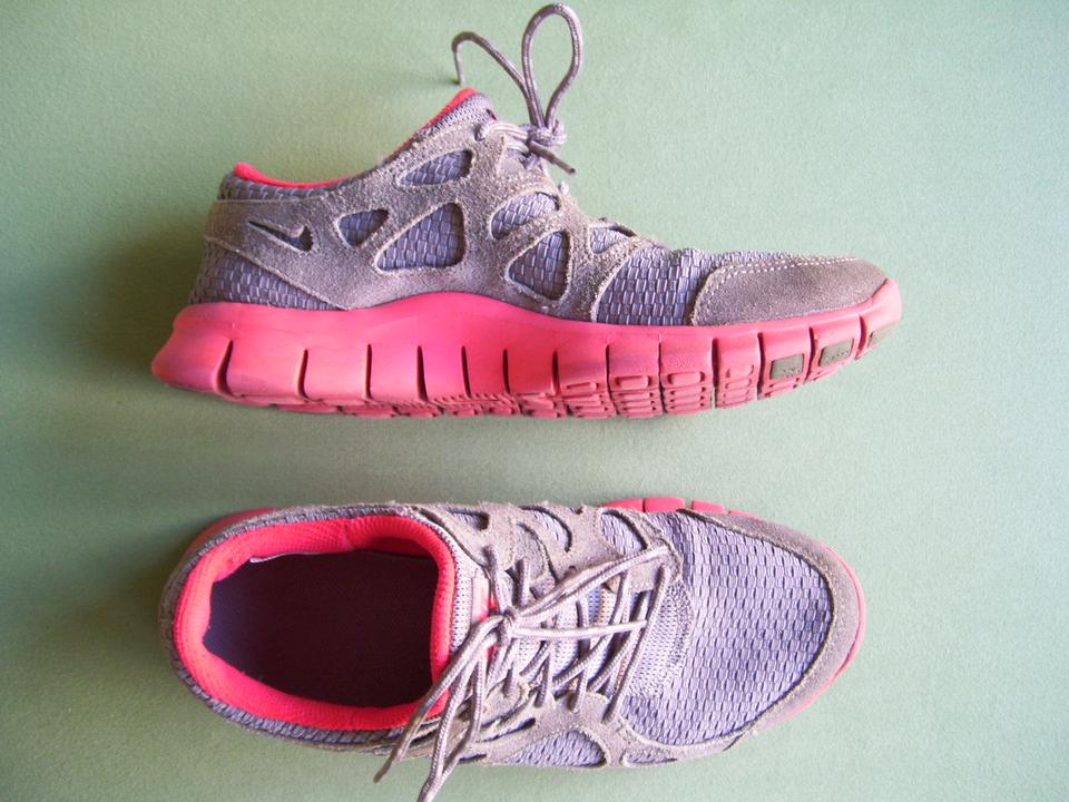 Nike Free 2 Serie Nike plus Grau Pink Gr. 41 Sneaker fur Sensor in Berlin Neukolln kleinanzeigen