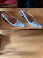 Damenschuh cremefarben Gr. 37 neu Niedersachsen - Uplengen Vorschau