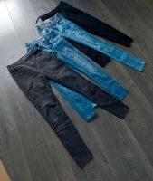 Jeans Hose S/30 Only Zara blau, schwarz 4 Stück Niedersachsen - Cremlingen Vorschau