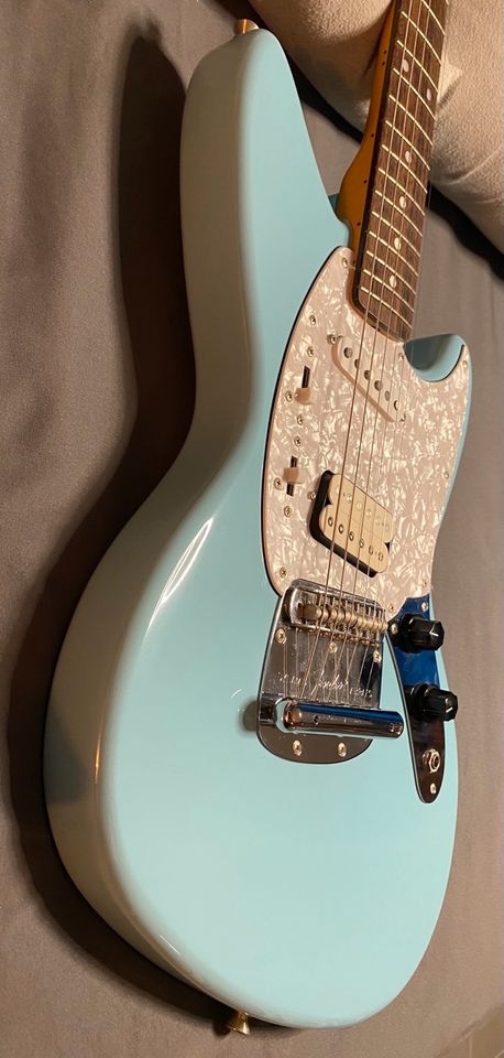 Fender Jagstang Japan Kurt Cobain in Altenstadt an der Waldnaab