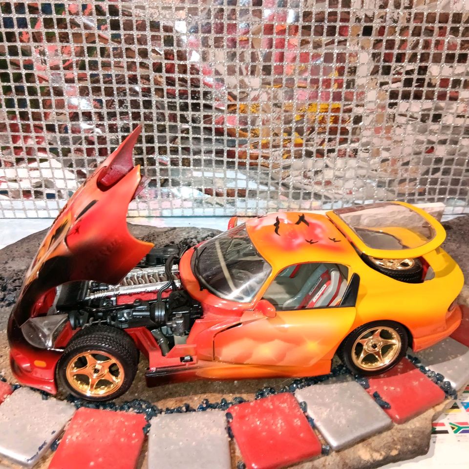 Dogge Viper GT/S Coupe 1:18 Airbrush Lackiert in Planebruch