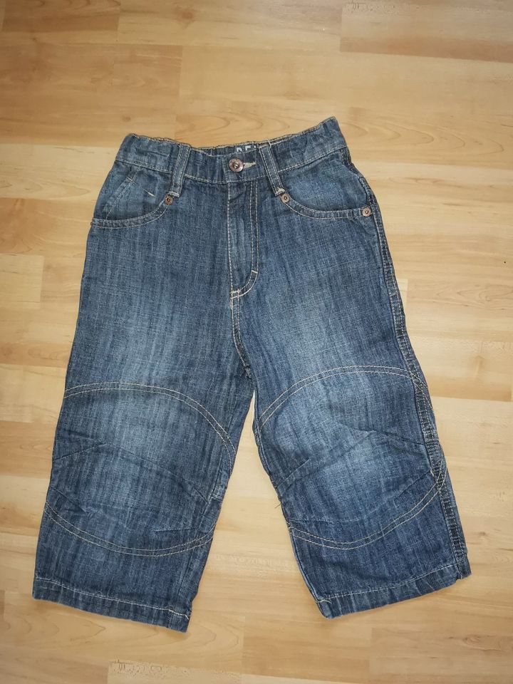 s. Oliver Jeans kurz blau Gr. 116 in Haldenwang i. Allgäu