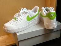 Nike Air Force 1 White / Action Green Größe 43 Hessen - Wetter (Hessen) Vorschau