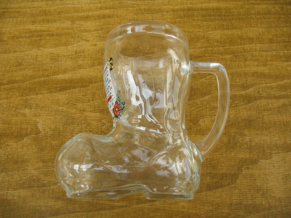 Stiefel aus Glas - mit Henkel in Lichtenfels