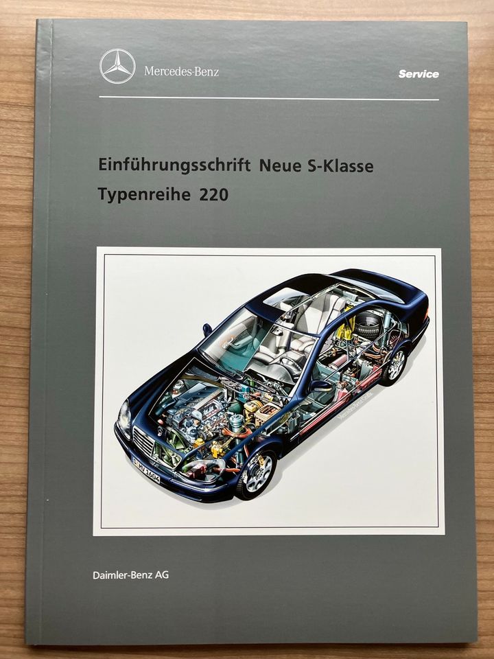 Mercedes Benz Einführungsmappe für die alte S-Klasse W220 in Filderstadt