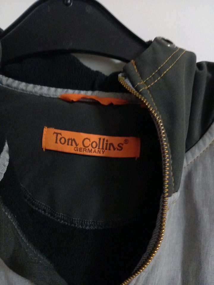 Jacke Kapuzenjacke Größe M von TOM COLLINS in Oetzen