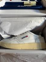 Neue Autry Medalist Sneaker/ Turnschuhe in 45 Frankfurt am Main - Nordend Vorschau