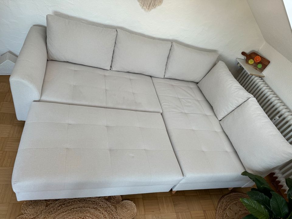 Ecksofa/ Schlafsofa beige/ecru wie neu in Stuttgart