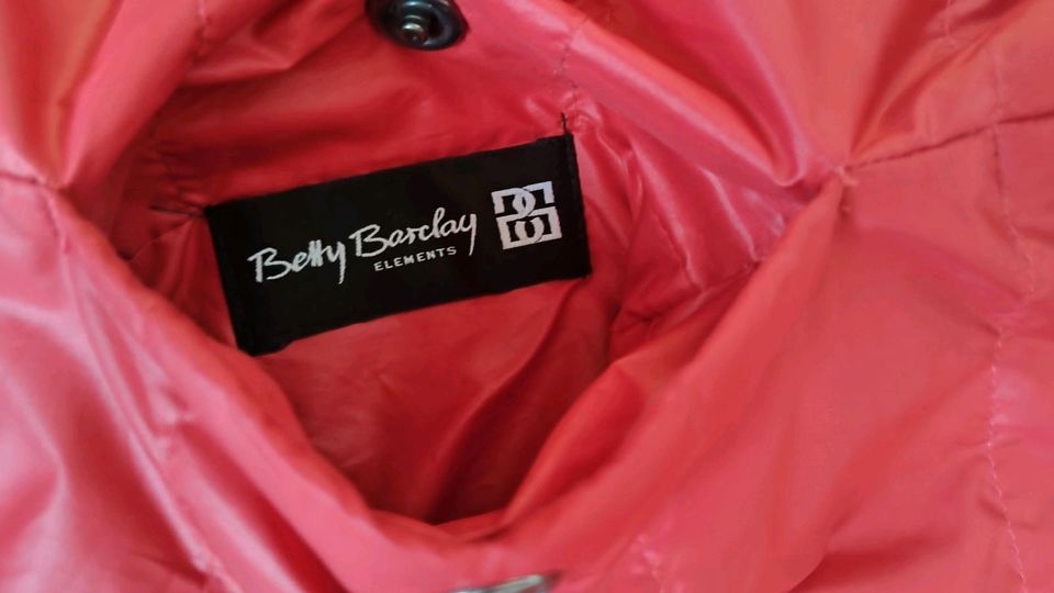 Neuw. Betty Barclay Wendejacke Rot - schwarz Gr. 38 in Alsdorf