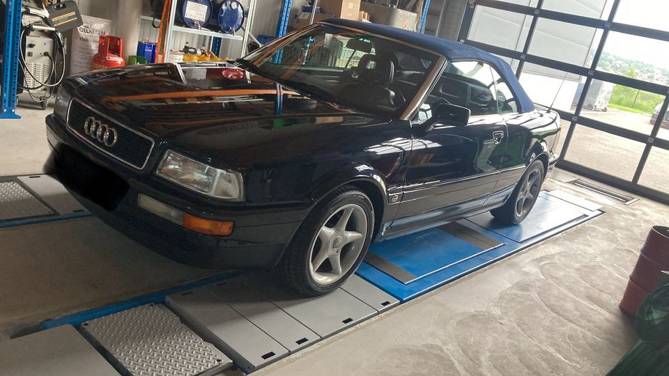 Audi 80 Cabriolet, 2.3l, KLIMAANLAGE, HISTORISCHE ZULASSUNG in Passau