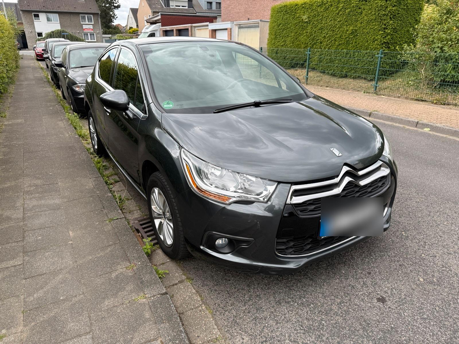 Abbildung des Autos Citroen Ds4