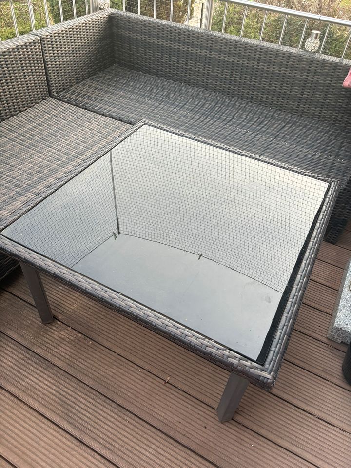Tisch Outdoor Rattan Glasplatte in Isen