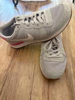 Nike Schuhe Größe 36,5 Bayern - Kösching Vorschau