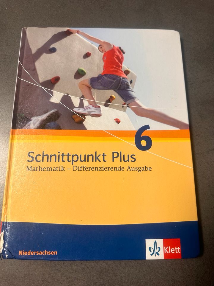 Schnittpunkt Plus 6 in Langenhagen