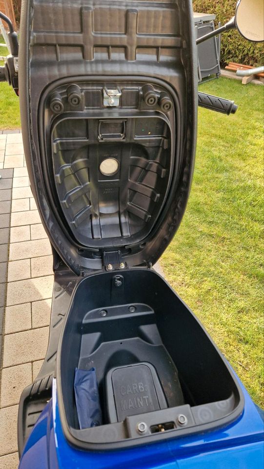 Kymco Agility 50 Motorroller Roller Moped *neuwertig* in Gebesee