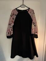 Hübsches Kleid Shein Gr. XL neuwertig mit rosa Ärmeln Damen Vahr - Neue Vahr Südost Vorschau