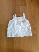 Luftiges Steiff Baby Mädchen Top Shirt Gr. 62 weiß mit Spitze Kr. München - Grünwald Vorschau