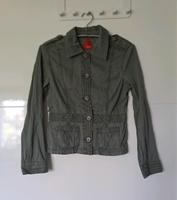 Jacke  von Esprit  Größe M khaki Sommer Urlaub Sachsen-Anhalt - Magdeburg Vorschau
