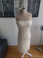 Abendkleid Trägerlos White Silhouette München - Au-Haidhausen Vorschau